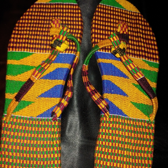 African sandal - Picture 1 of 2